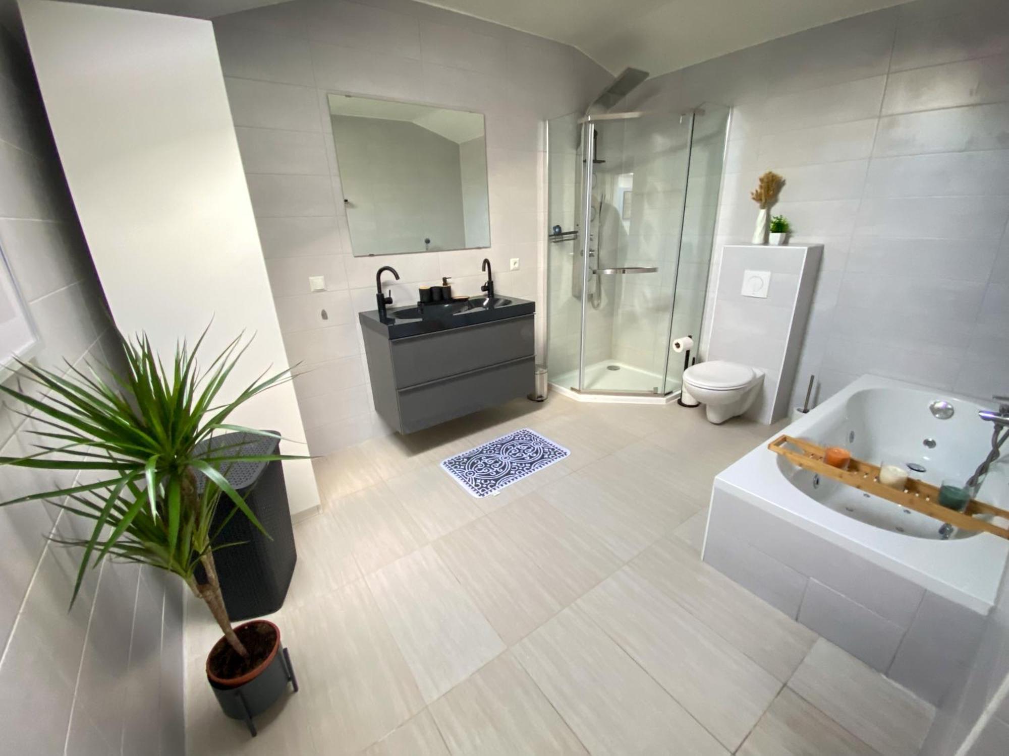 Design Immo Ferienwohnung Rhein-Main רודגאו מראה חיצוני תמונה